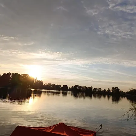 Lägenhet Sloneczne Wzgorze Nad Dadajem Komfort *